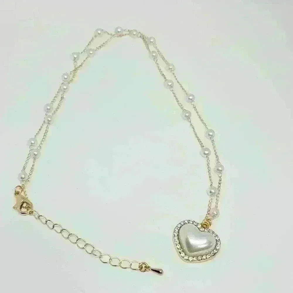 NWOT Elegant Heart Shaped Faux Pearl Necklace and Earrings Set - Picture 3 of 4
